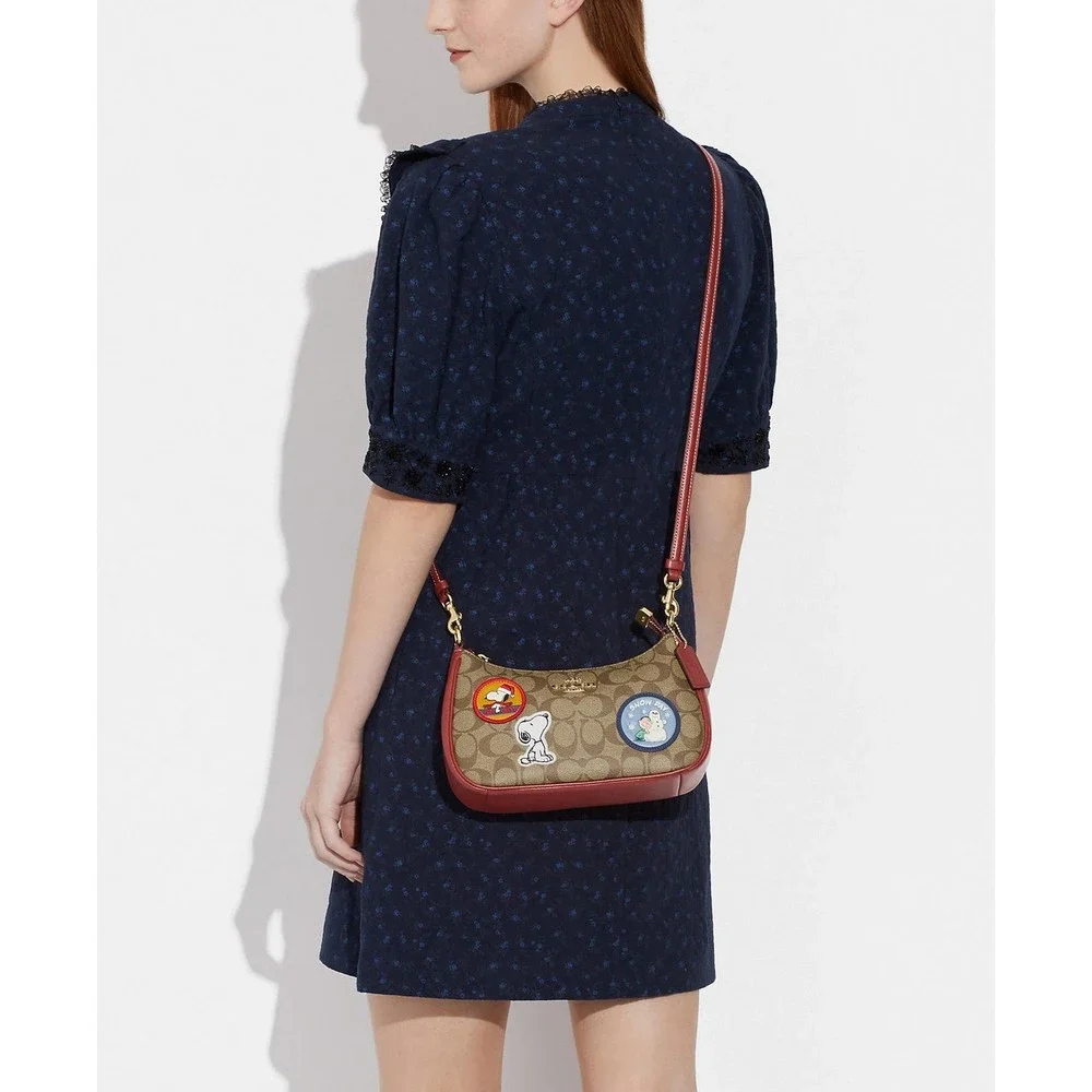 COACH X PEANUTS TERI Shoulder Bag Signature Canvas Snoopy Patches CE848 Org $428_12